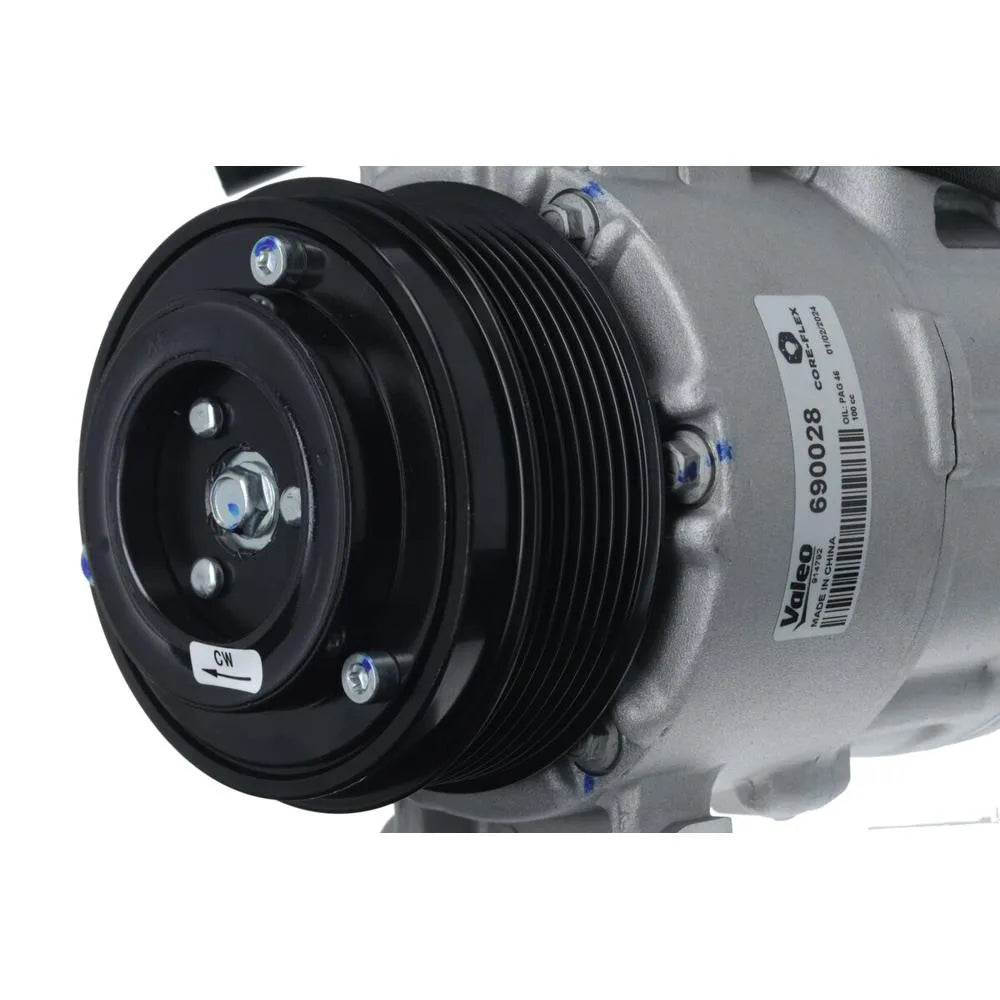 Compresor, Climatizare Valeo pentru Mercedes-Benz C Class/C Class T Model/Cls/Cls Shooting/E Class - VAL690028
