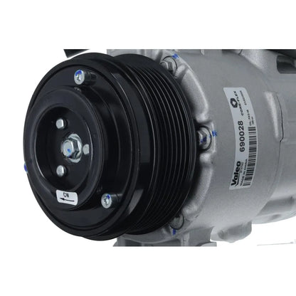 Compresor, Climatizare Valeo pentru Mercedes-Benz C Class/C Class T Model/Cls/Cls Shooting/E Class - VAL690028