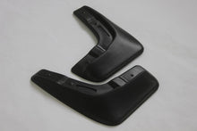 Aparatori de noroi (set fata), Suzuki SX4 S-Cross, 2013-
