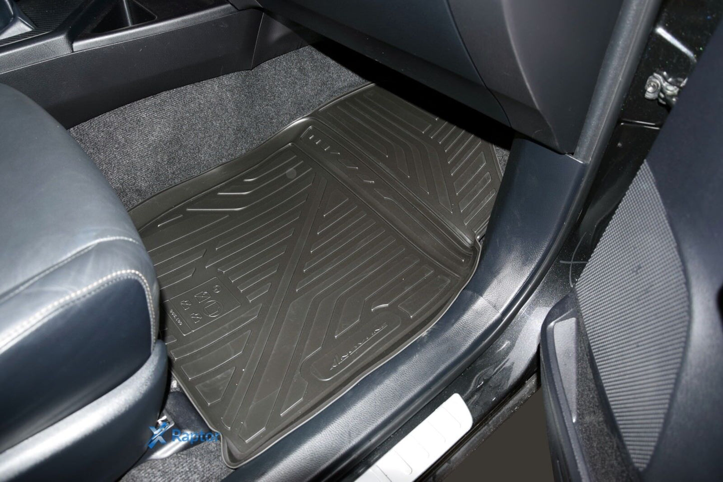 Covorase din cauciuc tip tavita Premium, Toyota RAV4, SUV, 2015-