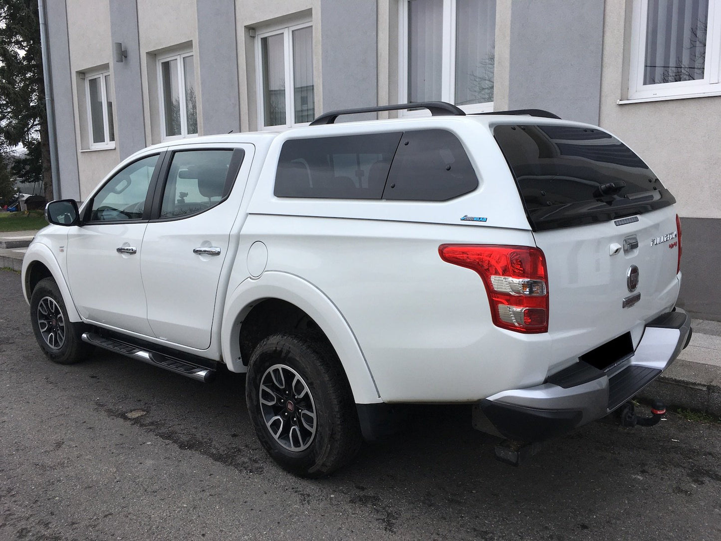 Hardtop Aeroklas cu geamuri cu deschidere laterala (pop-out) si inchidere centralizata, Fiat Fullback, 2016-2019