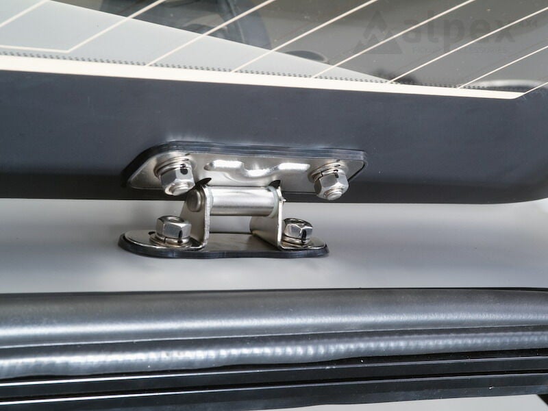 Hardtop Aeroklas cu geamuri cu deschidere laterala (pop-out vopsit), Ford Ranger/Raptor/Wildtrack, 2011-2022