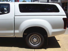 Hardtop Aeroklas cu geamuri cu deschidere laterala (pop-out) si inchidere centralizata (nevopsit), Isuzu D-Max, 2012-