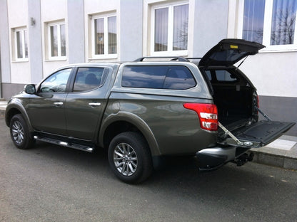 Hardtop Aeroklas cu geamuri cu deschidere laterala (pop-out) si inchidere centralizata (nevopsit), Mitsubishi L200, 2015-
