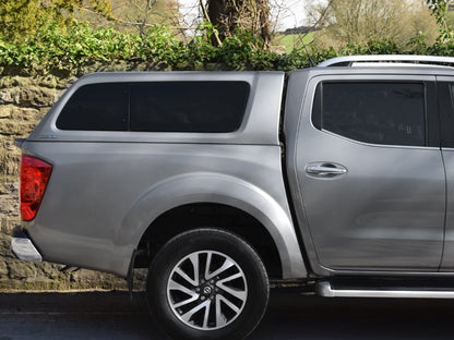 Hardtop Aeroklas cu geamuri cu deschidere laterala (pop-out) si inchidere centralizata, Renault Alaskan, 2017-2020