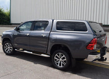 Hardtop Aeroklas cu geamuri cu deschidere laterala (pop-out) si inchidere centralizata, Toyota Hilux, 2015-