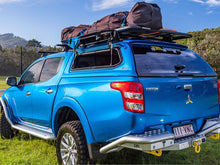 Hardtop Aeroklas cu geamuri cu deschidere laterala (pop-up) si inchidere centralizata (nevopsit), Mitsubishi L200, 2015-
