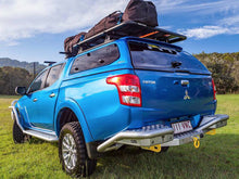 Hardtop Aeroklas cu geamuri cu deschidere laterala (pop-up) si inchidere centralizata (nevopsit), Mitsubishi L200, 2015-