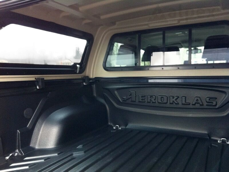 Hardtop Aeroklas cu geamuri cu deschidere laterala (pop-up nevopsit), Volkswagen Amarok, 2010-2020