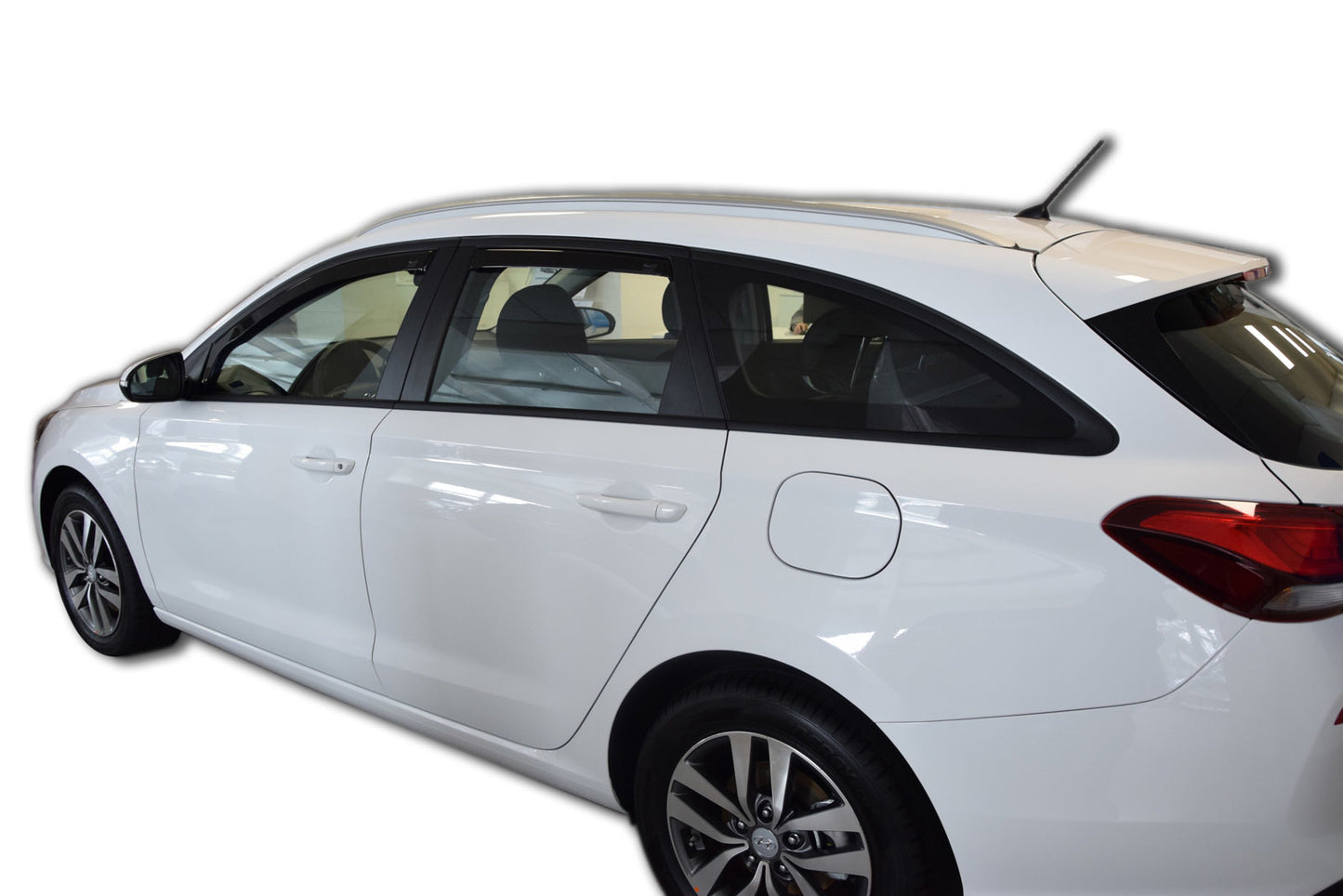 Set paravanturi fata si spate Team HEKO, Hyundai i30, 5 usi, hatchback/combi, 2017-