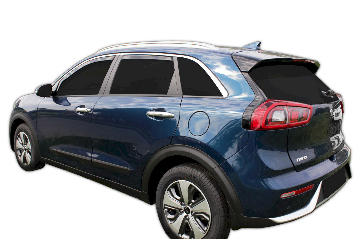 Set paravanturi fata si spate Team HEKO, Kia Niro, 5 usi, SUV, 2016-