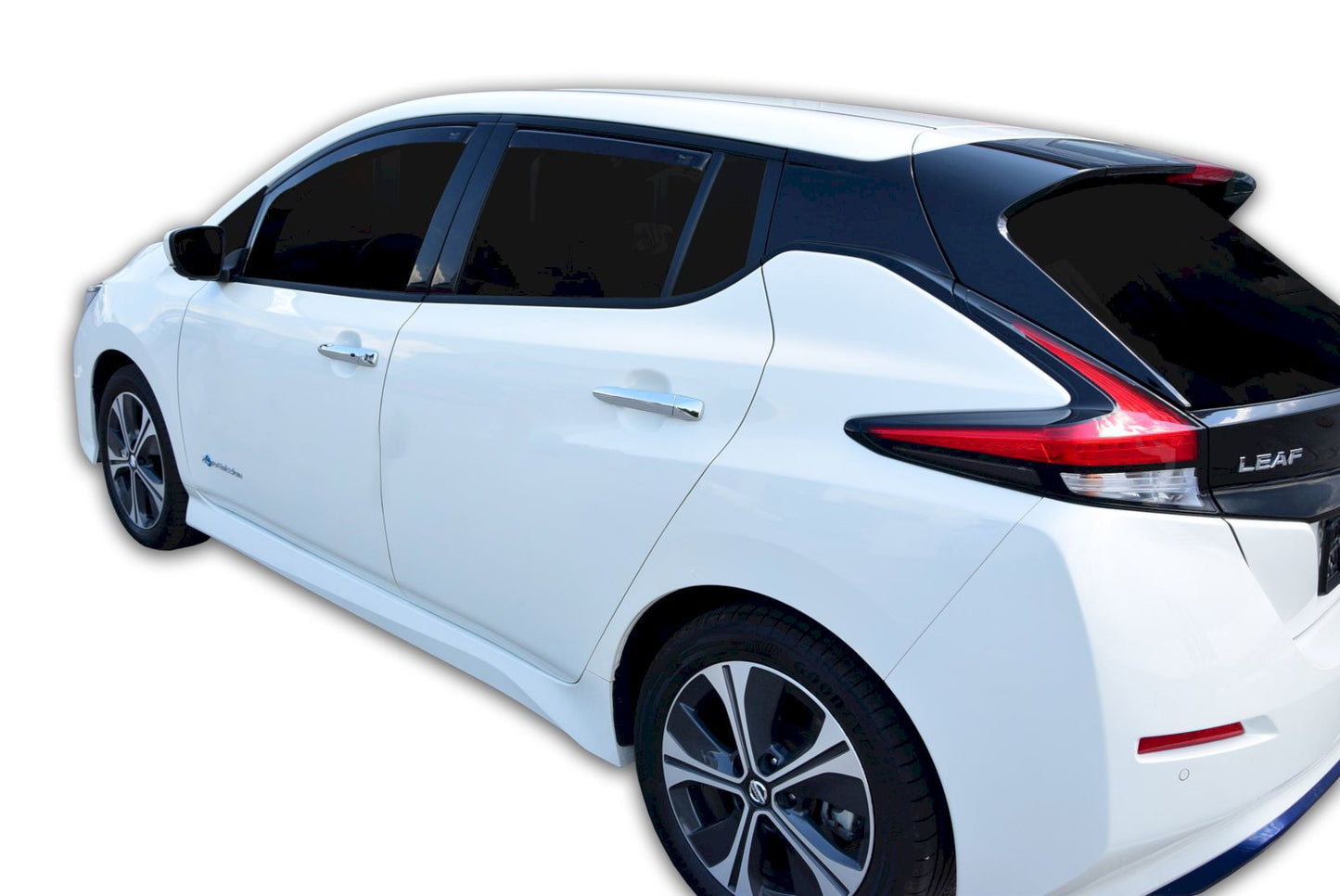 Set paravanturi fata si spate Team HEKO, Nissan Leaf, 5 usi, hatchback, 2017-