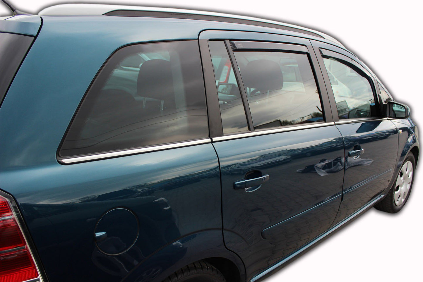 Set paravanturi fata si spate Team HEKO, Opel Zafira (B), 5 usi, monovolum, MPV, 2005-2011