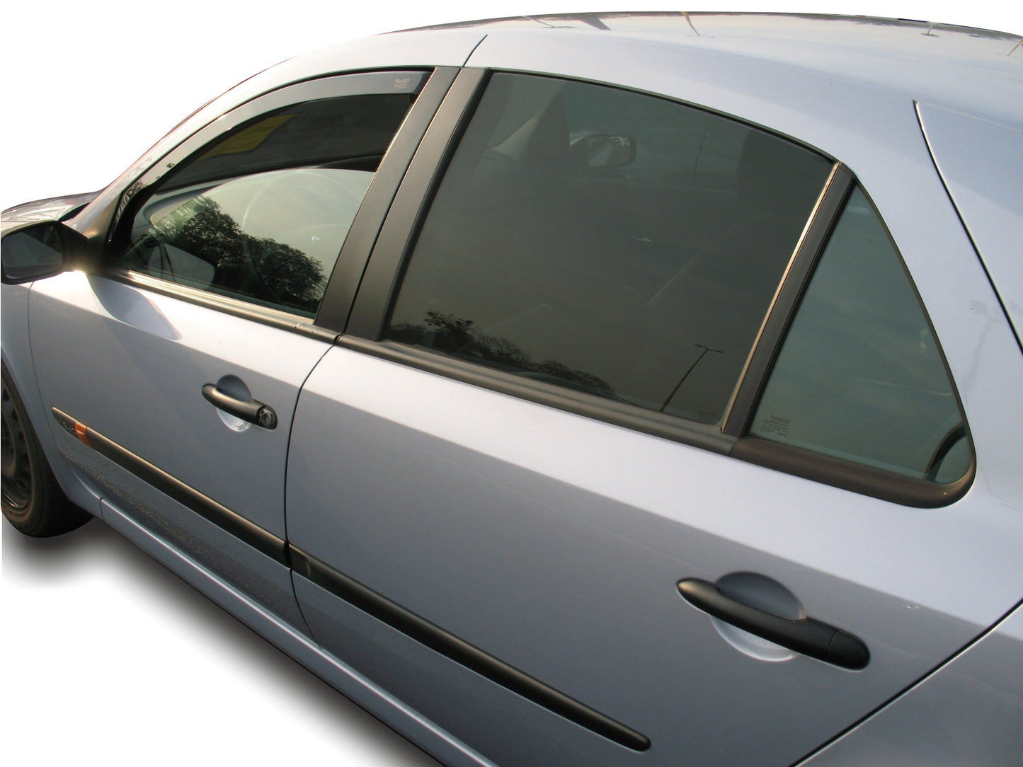 Set paravanturi fata si spate Team HEKO, Renault Laguna, 5 usi, hatchback, 2001-2007