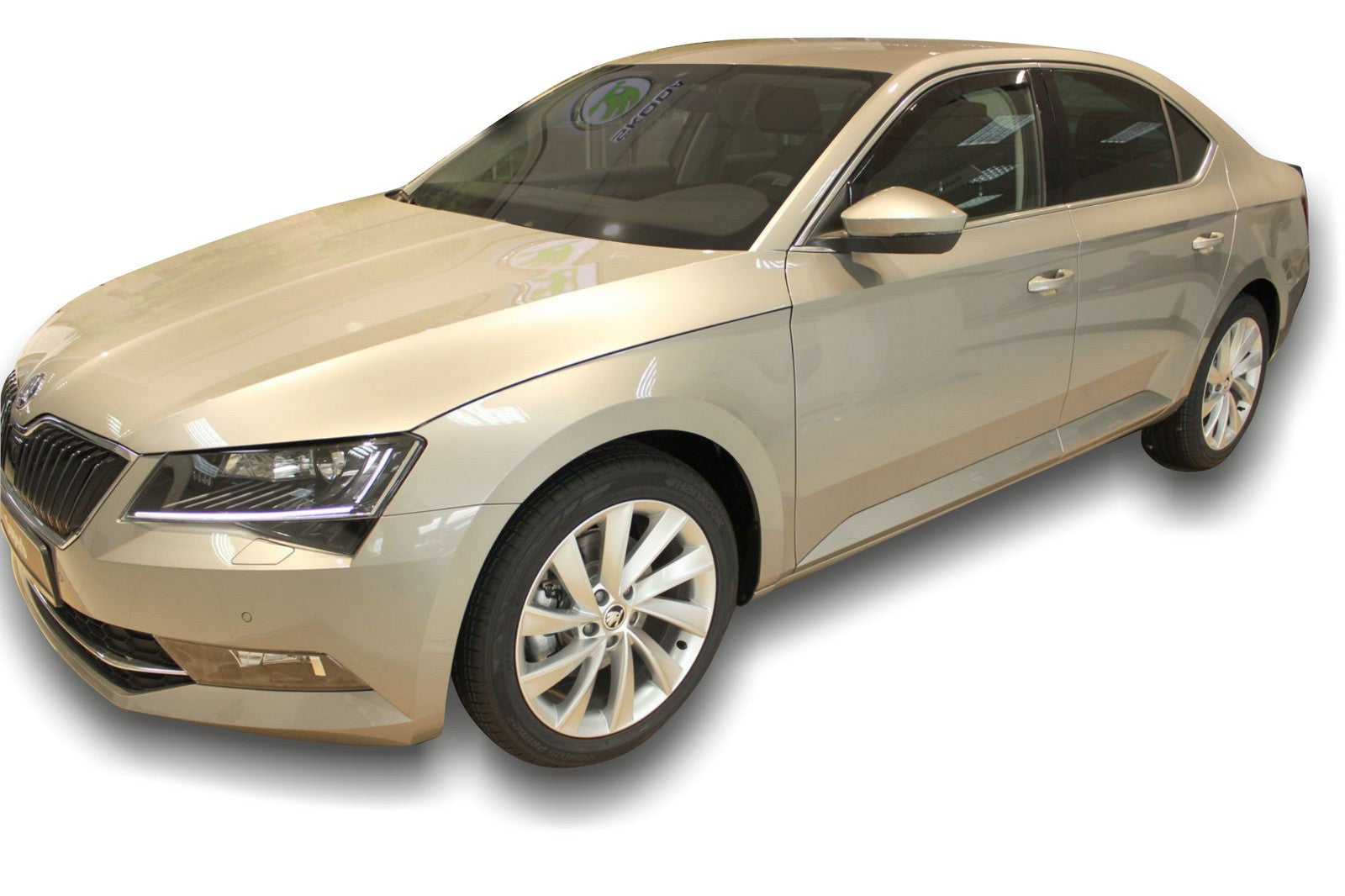 Set paravanturi fata si spate Team HEKO, Skoda Superb, berlina, 5 usi, 2015-2023