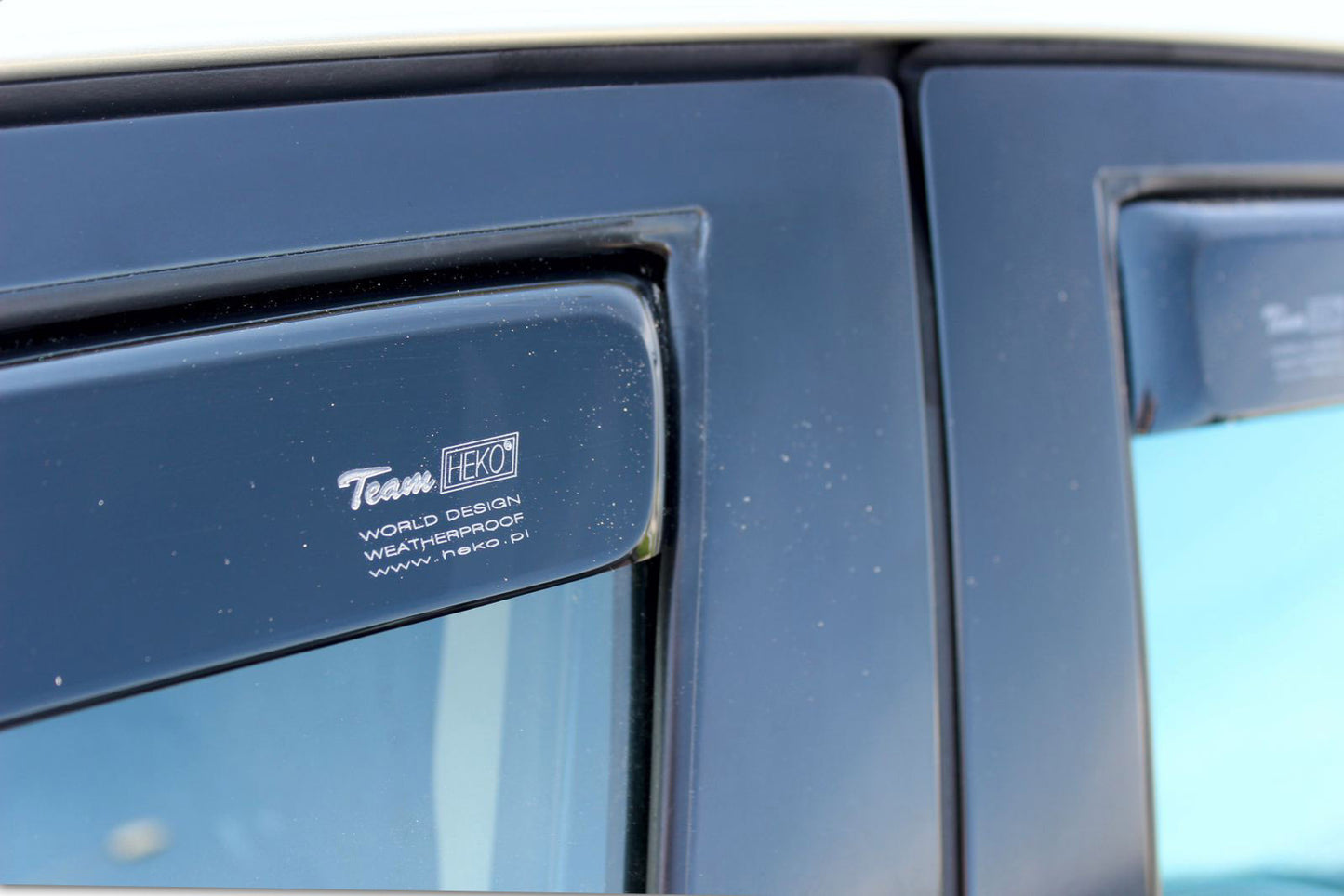 Set paravanturi fata si spate Team HEKO, Toyota Avensis, sedan/liftback, 4/5 usi, 2003-2009