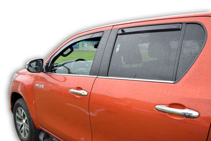 Set paravanturi fata si spate Team HEKO, Toyota Hilux, pick-up, 4 usi, 2015-