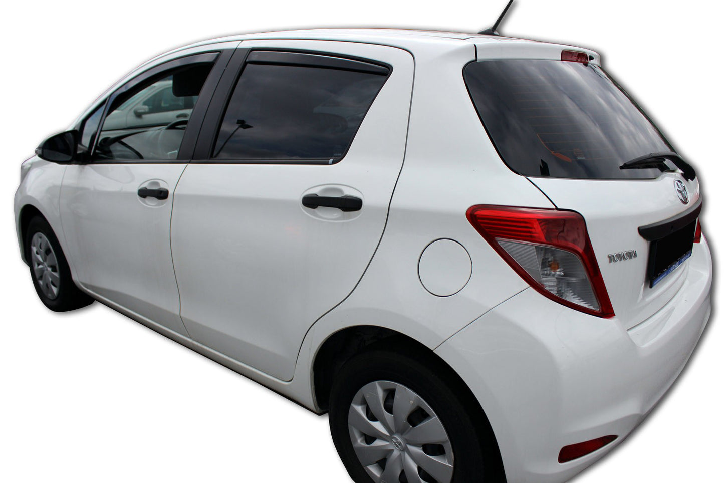 Set paravanturi fata si spate Team HEKO, Toyota Yaris (hybrid), hatchback, 5 usi, 2010-2019