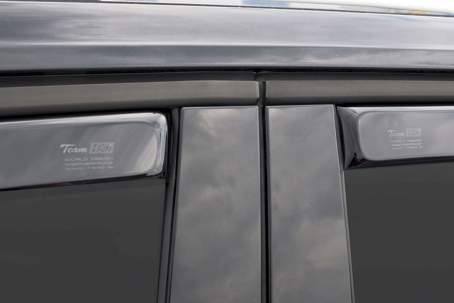 Set paravanturi fata si spate Team HEKO, Volkswagen Touran, MPV, 5 usi, 2015-