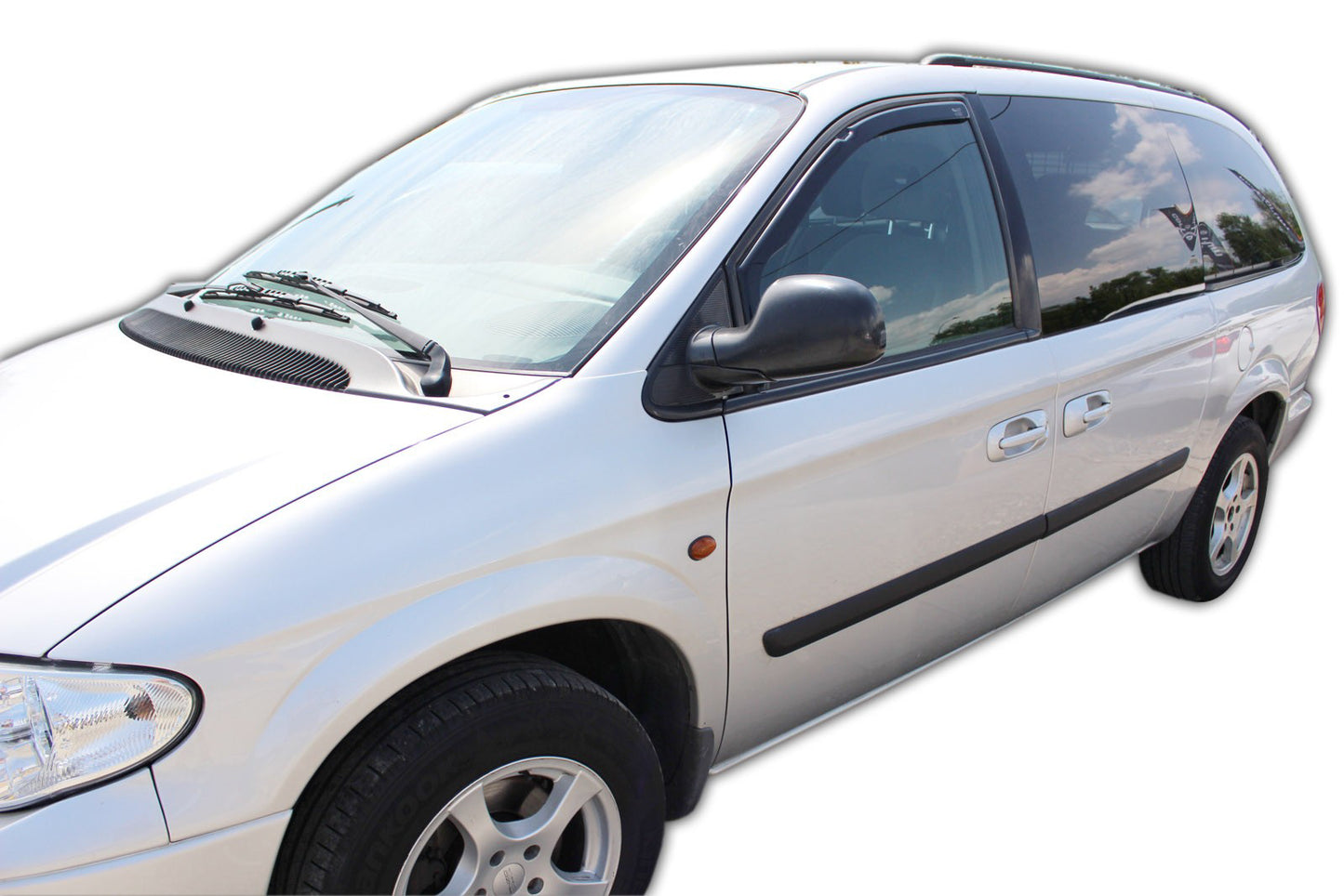 Set paravanturi fata Team HEKO, Chrysler Grand Voyager, minivan, 2001-2007