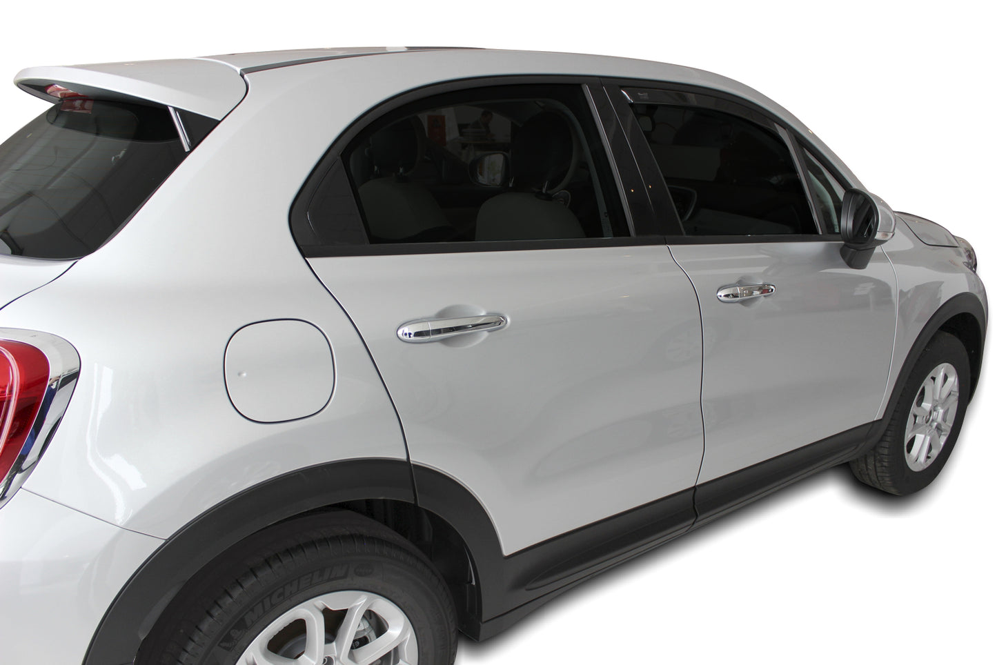 Set paravanturi fata Team HEKO, Fiat 500X, CUV, 2014-