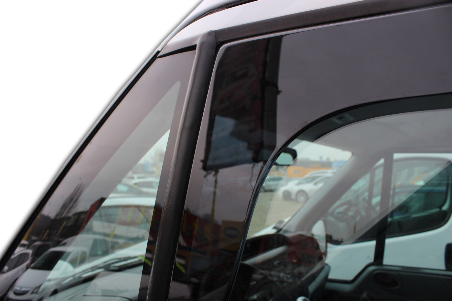 Set paravanturi fata Team HEKO, Ford Transit, 3/4 usi, 2006-2014