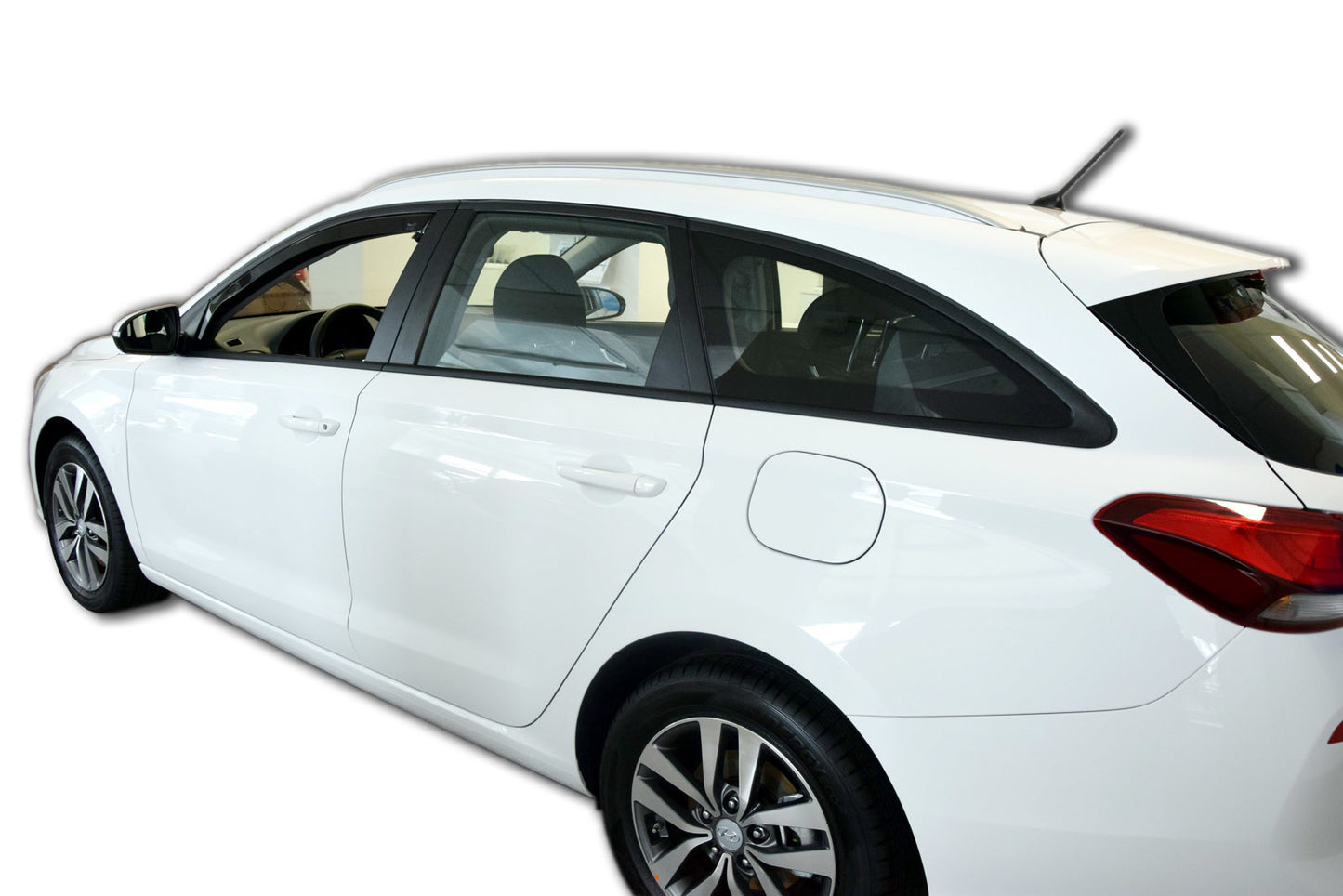 Set paravanturi fata Team HEKO, Hyundai i30, 5 usi, hatchback, 2017-