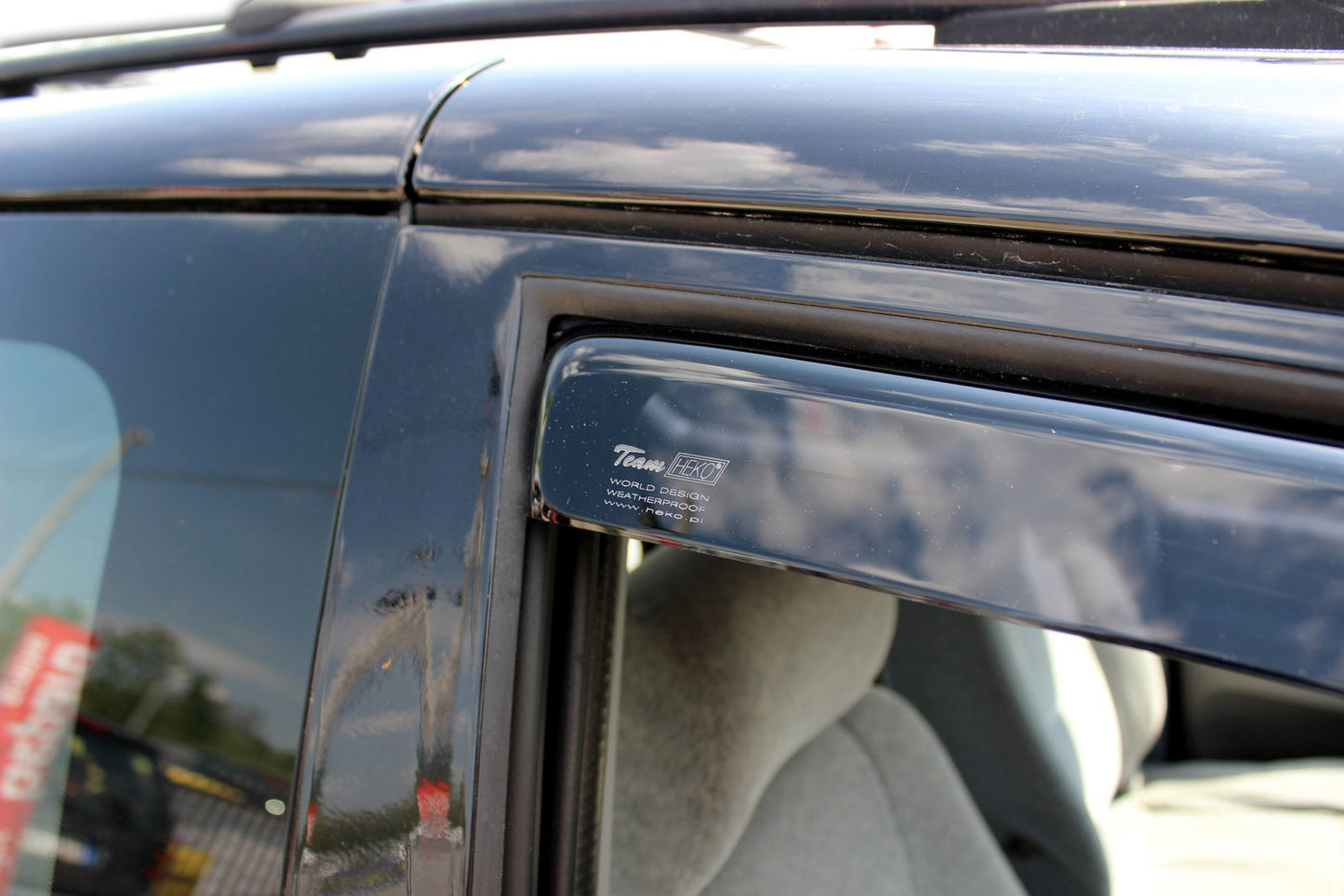 Set paravanturi fata Team HEKO, Kia Carnival, 5 usi, MPV, 1998-2006