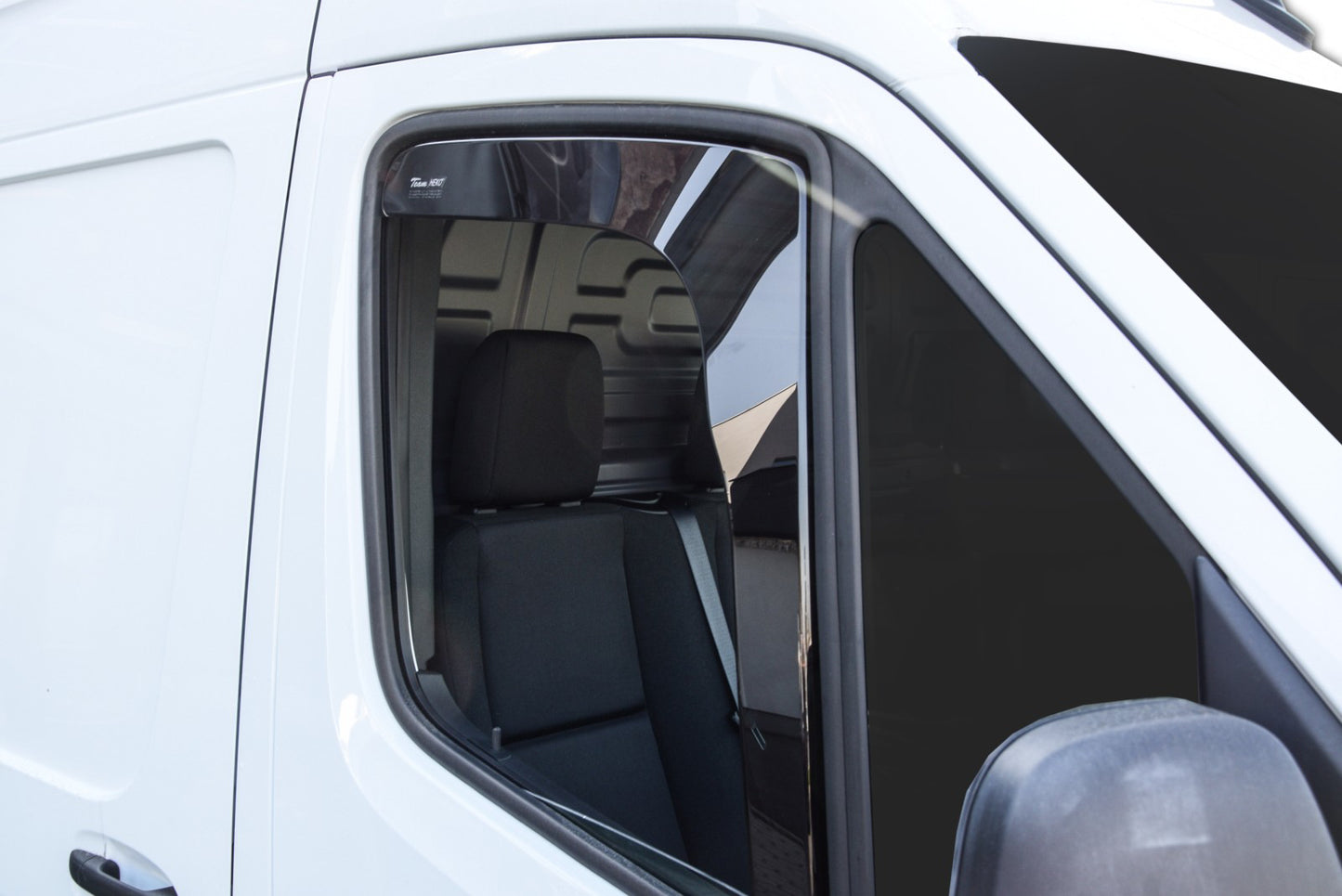 Set paravanturi fata Team HEKO, Mercedes-Benz Sprinter (907), 4 usi, van/minibus, 2018-