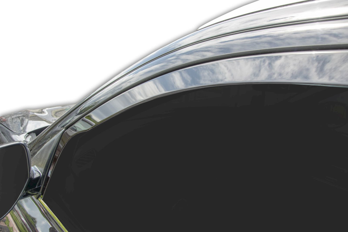 Set paravanturi fata Team HEKO, Mitsubishi Outlander, 5 usi, SUV, 2012-