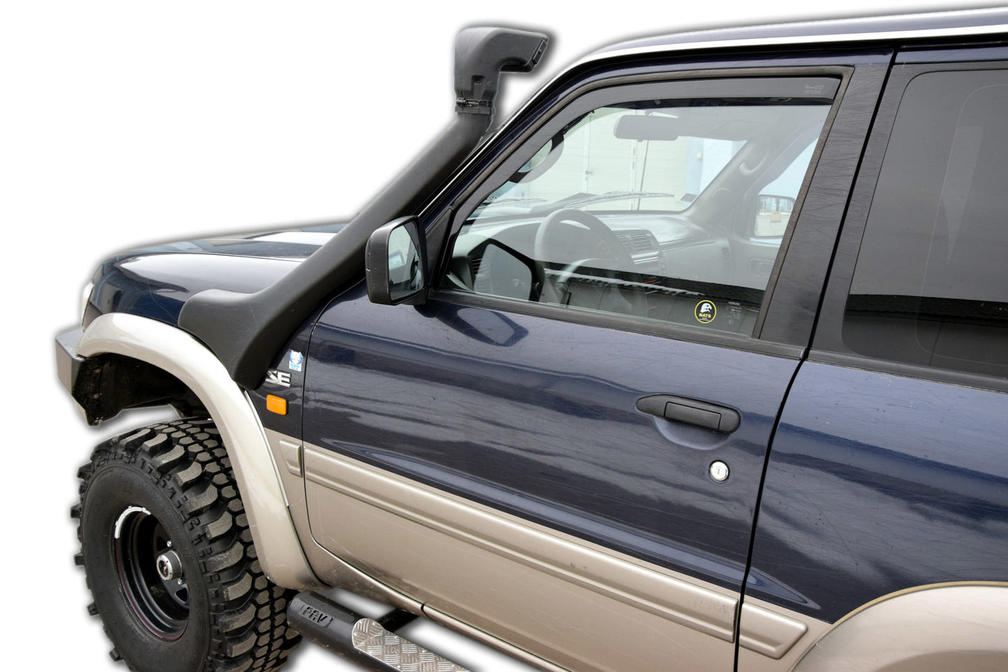 Set paravanturi fata Team HEKO, Nissan Patrol (Y61), 3/5 usi, off-road, 1997-2010