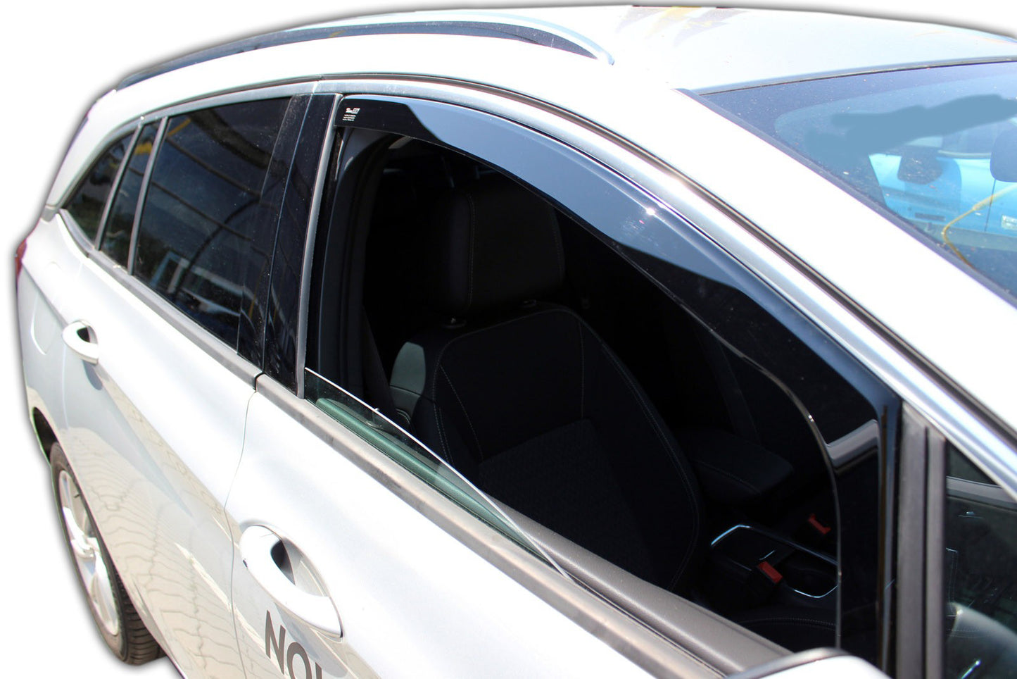 Set paravanturi fata Team HEKO, Opel Astra, 5 usi, 2015-