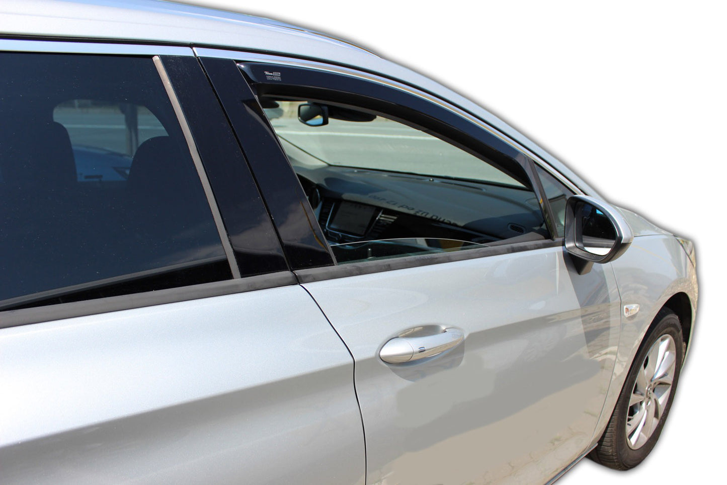 Set paravanturi fata Team HEKO, Opel Astra, 5 usi, 2015-