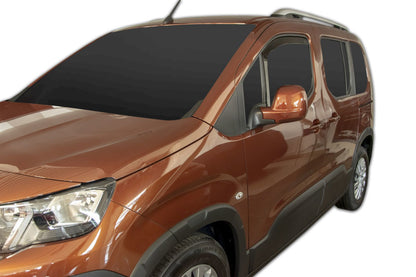 Set paravanturi fata Team HEKO, Opel Combo, 4/5 usi, minivan, 2018-