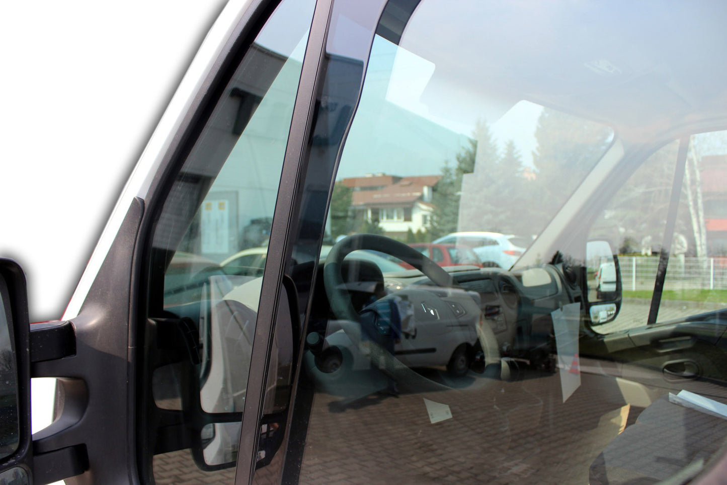Set paravanturi fata Team HEKO, Renault Master, 4/5 usi, van/minibus, 2010-2021
