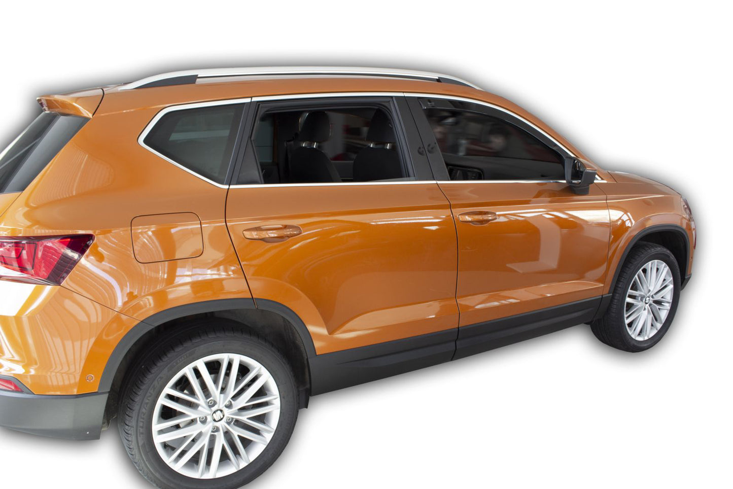 Set paravanturi fata Team HEKO, Seat Ateca, 5 usi, SUV, 2016-