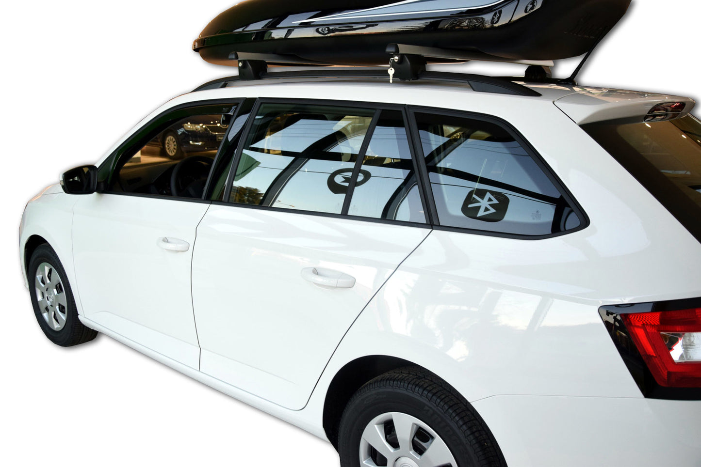 Set paravanturi fata Team HEKO, Skoda Fabia, combi/hatchback, 5 usi, 2014-