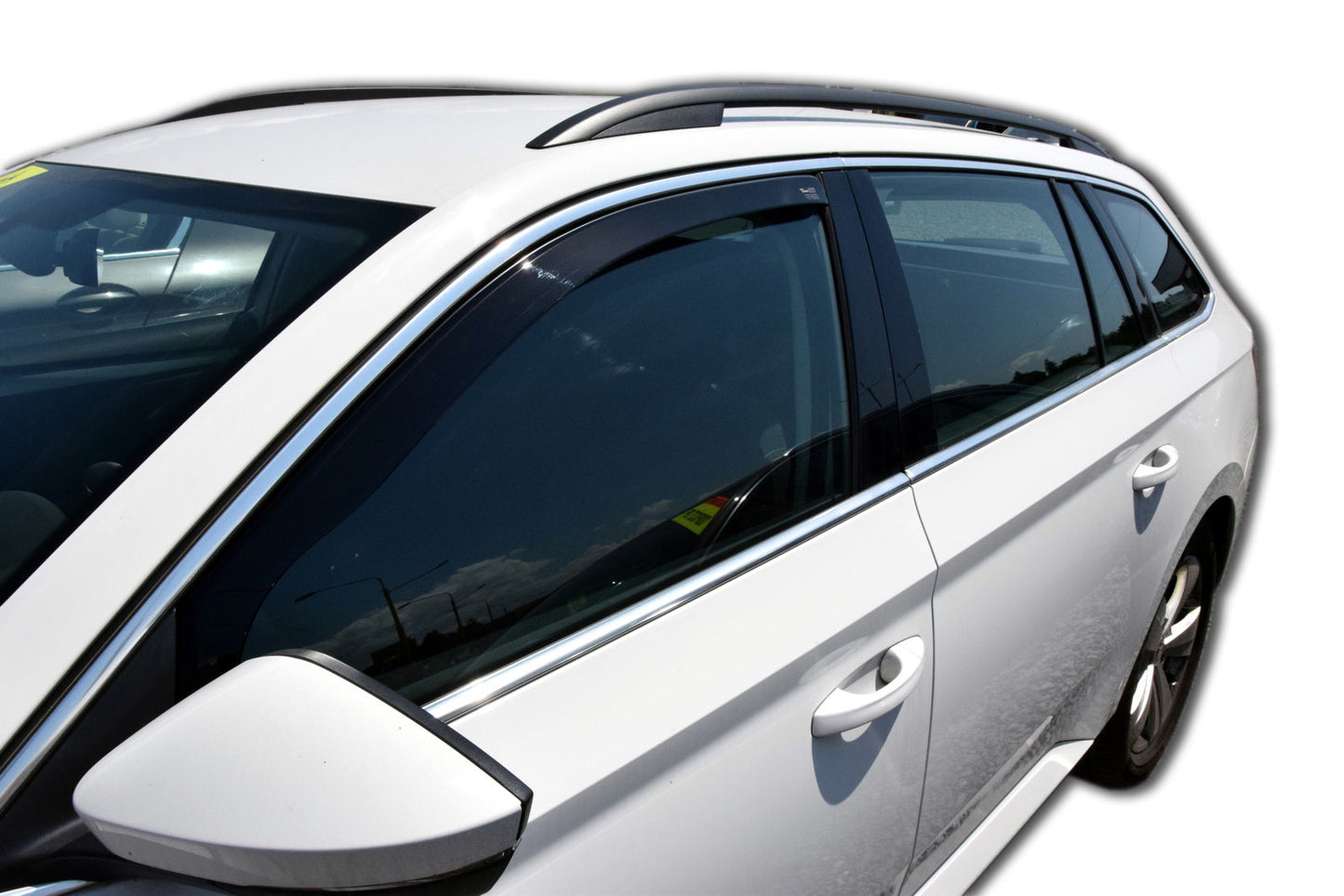 Set paravanturi fata Team HEKO, Skoda Superb, combi/liftback, 5 usi, 2015-