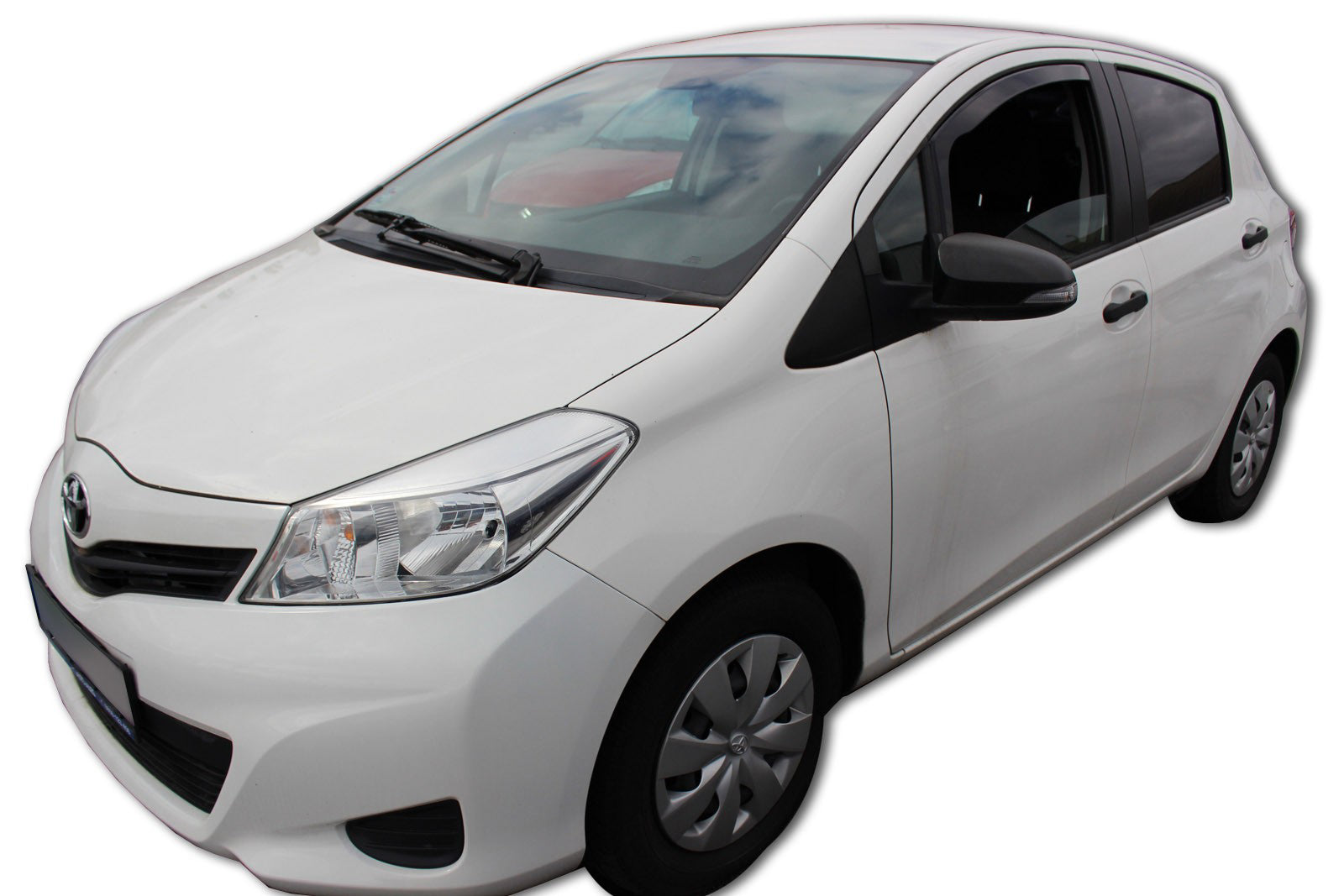 Set paravanturi fata Team HEKO, Toyota Yaris (hybrid), hatchback, 5 usi, 2010-2019