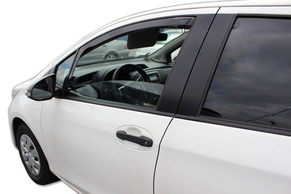 Set paravanturi fata Team HEKO, Toyota Yaris (hybrid), hatchback, 5 usi, 2010-2019