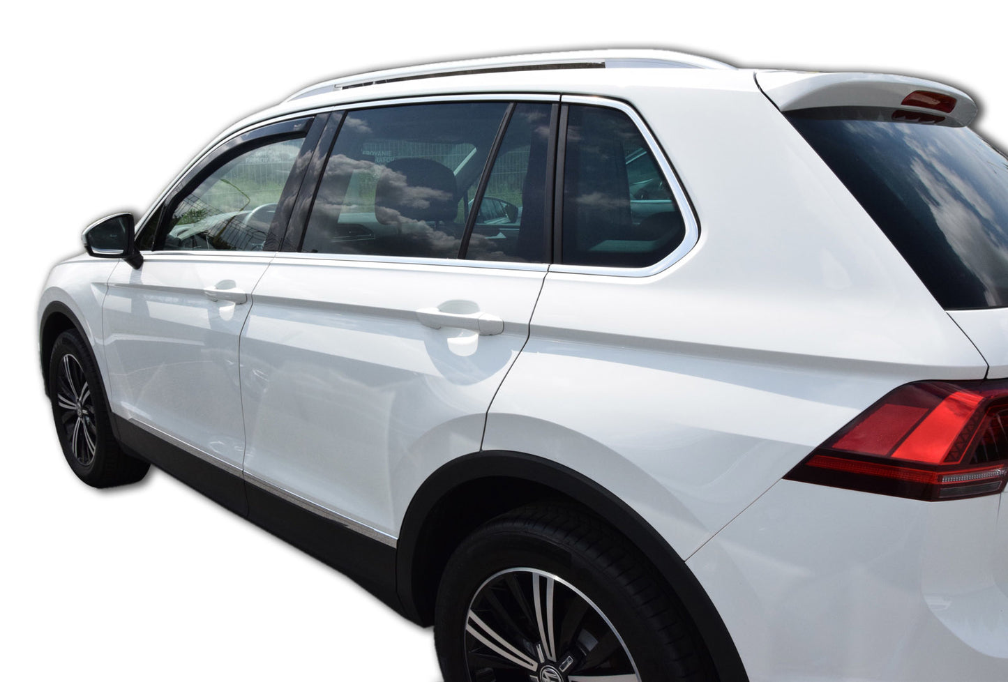 Set paravanturi fata Team HEKO, Volkswagen Tiguan, SUV, 5 usi, 2016-