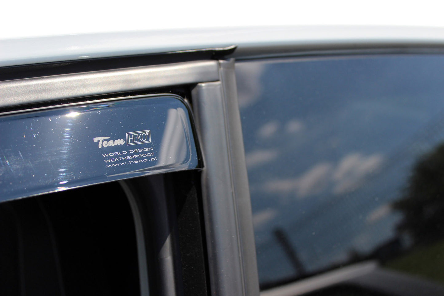 Set paravanturi fata Team HEKO, Volkswagen up!, hatchback, 3 usi, 2011-