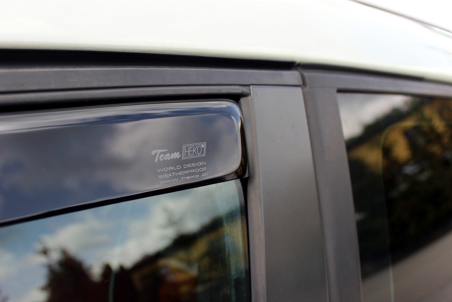 Set paravanturi fata Team HEKO, Volvo C30, hatchback, 3 usi, 2006-2013