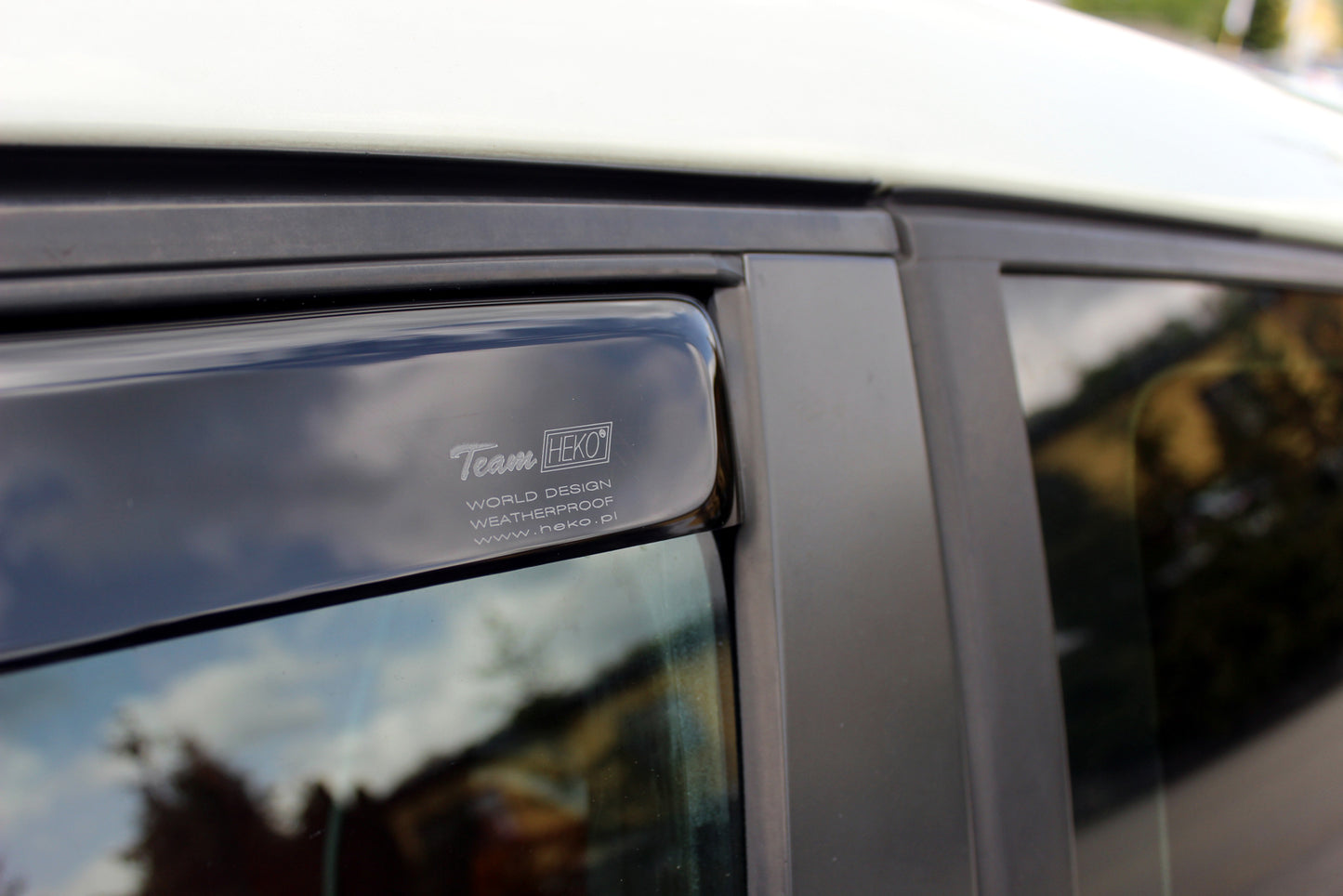 Set paravanturi fata Team HEKO, Volvo C30, hatchback, 3 usi, 2006-2013