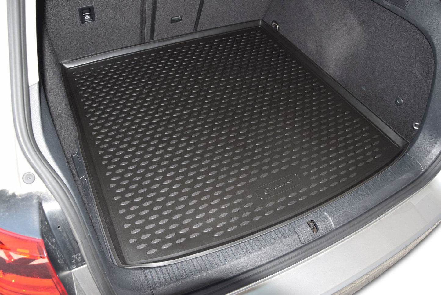 Tavita de portbagaj Premium, Volkswagen Golf VII Variant, 2012-2020